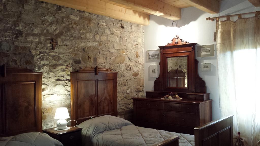 Gasthaus Agriturismo Casteldardo Trichiana Zimmer foto